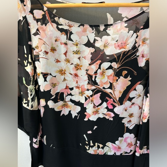 TWINSET Floral Sheer Top, Sz 42. - Picture 4 of 16